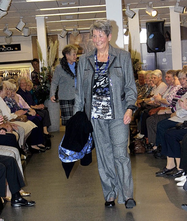Tenen versnelling overspringen Senioren zeigen Mode für Senioren - Bad Säckingen - Badische Zeitung
