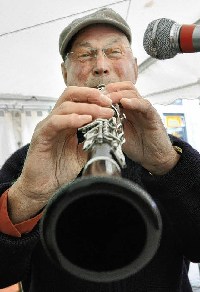 Adolf &#8222;Satchmo&#8220; Schuble von den Pepperhouse Stompers.  | Foto: Barbara Ruda