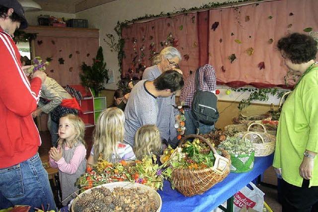 Herbstliche Vielfalt beim Fest der Waldorfschule