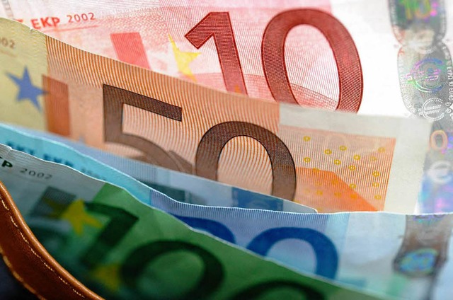 Betriebsprfungen brachten es an den T... Millionen Euro an Steuern nachzahlen.  | Foto: ddp