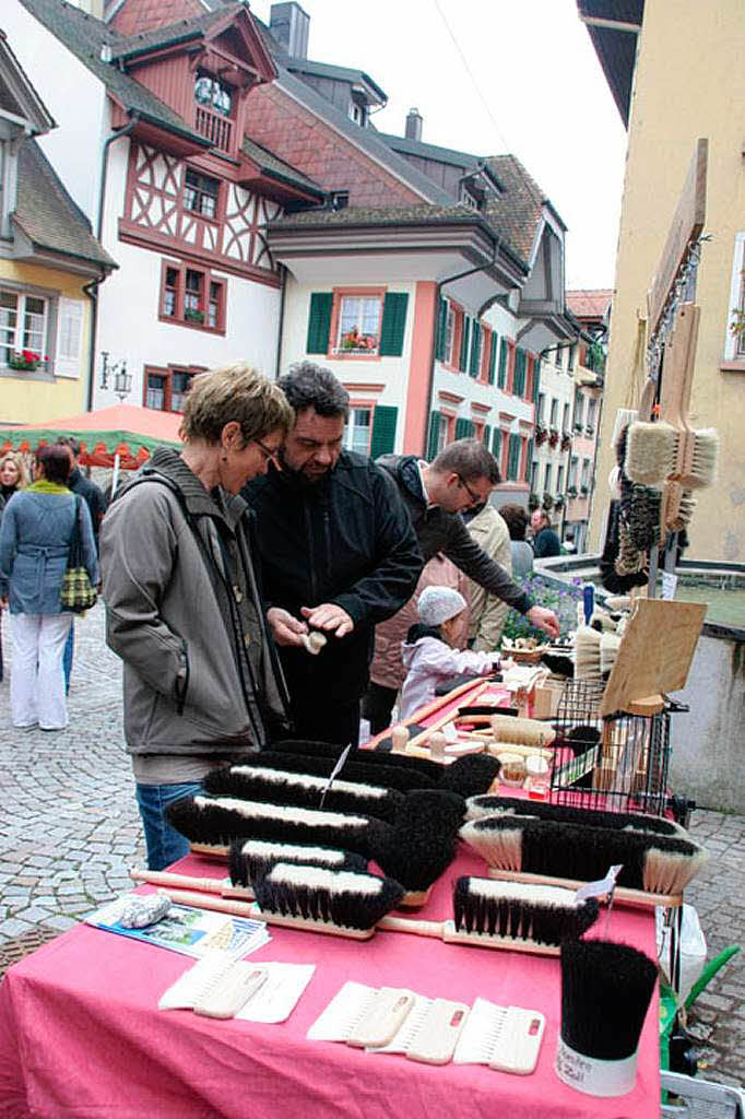 Impressionen von der hela und vom Apfelmarkt in beiden Teilen Laufenburgs.