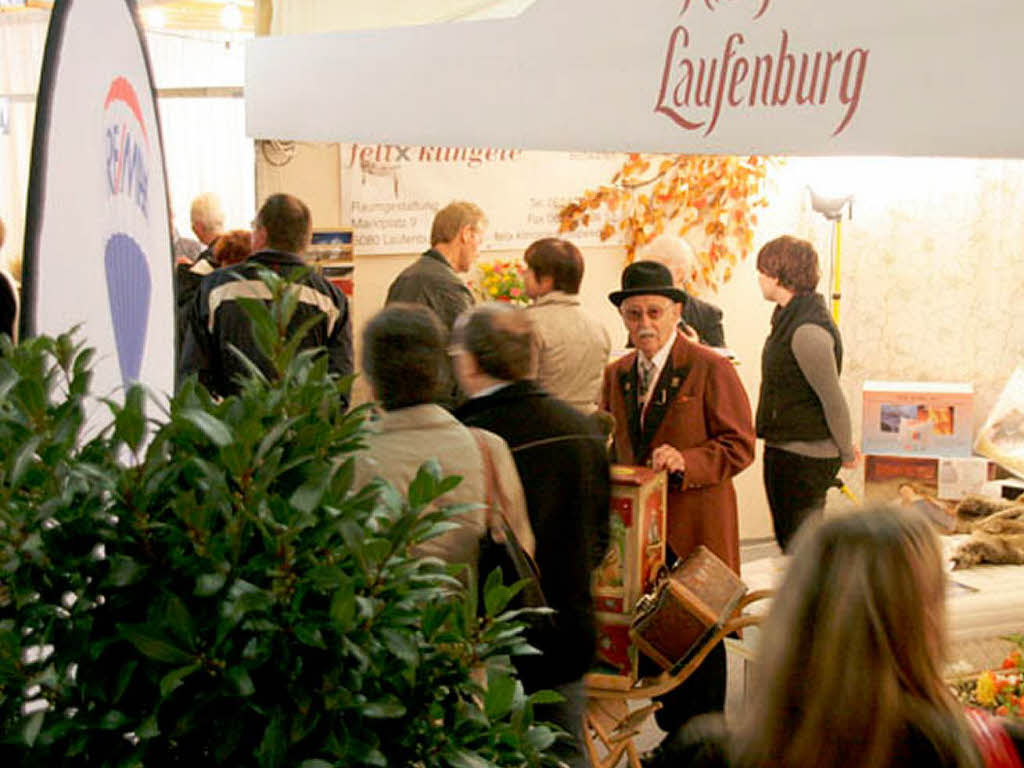 Impressionen von der hela und vom Apfelmarkt in beiden Teilen Laufenburgs.