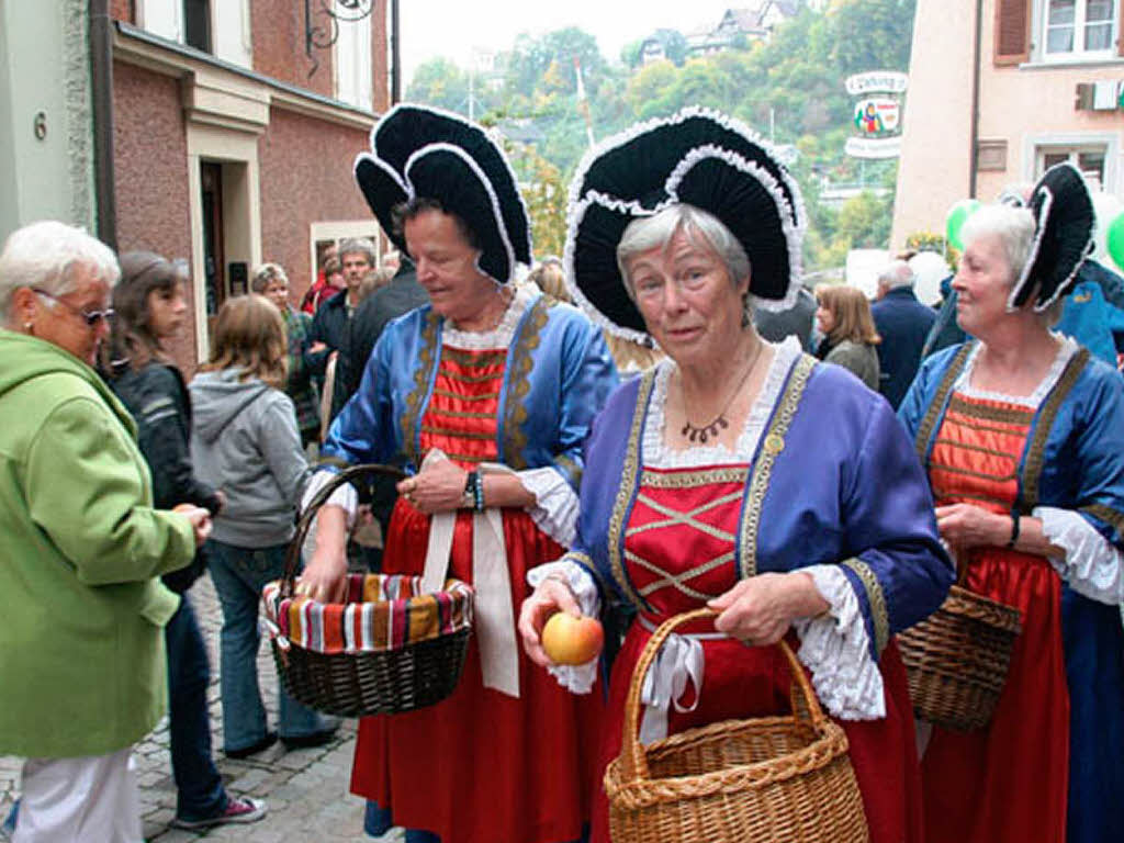 Impressionen von der hela und vom Apfelmarkt in beiden Teilen Laufenburgs.