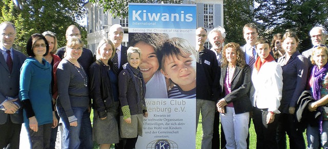 Stdtische Institutionen und der Kiwan...gen-Bewegen-Sprechen an einem Strang.   | Foto: Cornelia Weizenecker