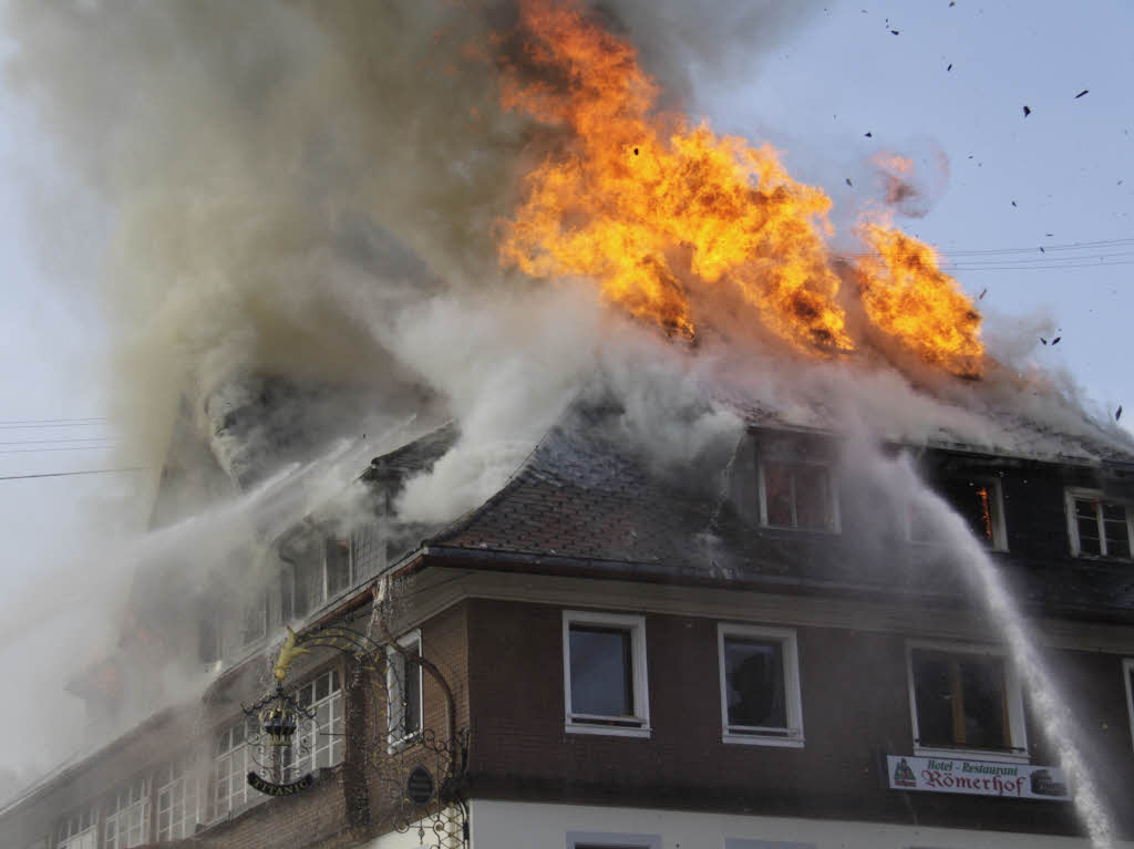 Das Hotel Römerhof in Grafenhausen ist abgebrannt. Das Hotel Römerhof in Grafenhausen ist abgebrannt.