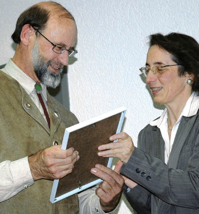 Nach 25 Jahren hat  Manfred Ilg den Di...in Silber des Deutschen Chorverbands.   | Foto: Brigitte Chymo