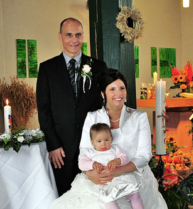 Andrea und Christian Kahl heirateten, Tochter Finnja wurde in Gersbach getauft.   | Foto: Gerd Sutter