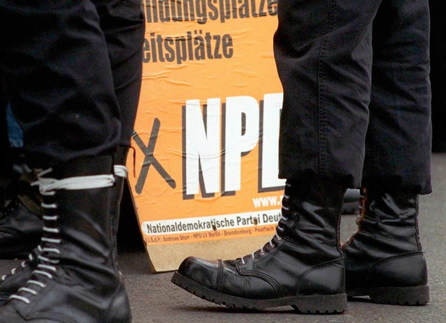 Offenburg verbietet Springerstiefel. D...ie viele Neonazis trifft das wirklich?  | Foto: dpa
