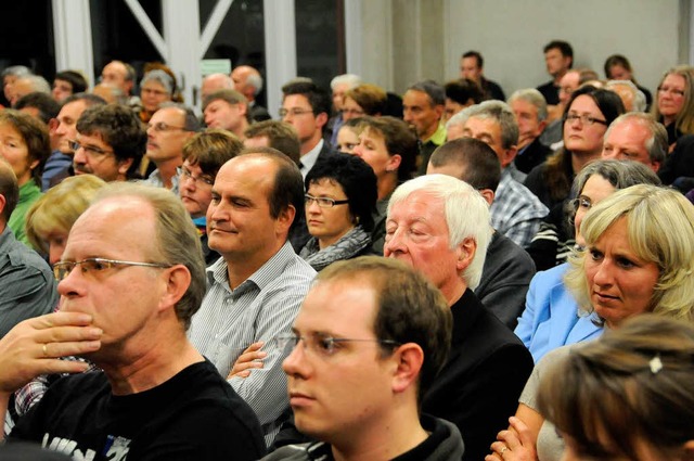 Zuhrer bei der Kandidatenvorstellung in der THG-Mensa  | Foto: Robert Bergmann