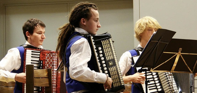 Junge Akkordeonspieler zeigen beim Landesmusiktag am Samstag, was sie knnen.   | Foto: Gisela Lambrecht-Werner