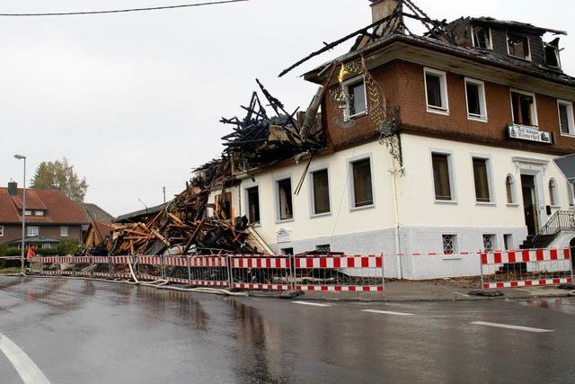 Feuer im Rmerhof: Ursachenforschung beginnt