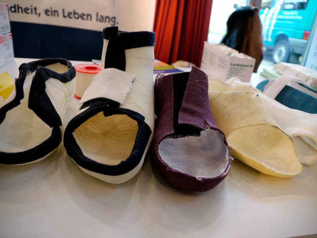Die chirurgische Ambulanz des Kreiskrankenhauses präsentiert ihre Arbeit auch anhand dieses "Stilllebens". Die chirurgische Ambulanz des Kreiskrankenhauses präsentiert ihre Arbeit auch anhand dieses "Stilllebens".