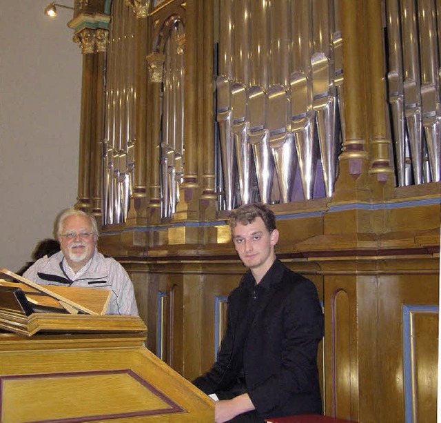 Hans-Jrgen Tammen (links) und Manuel ... Organisten fr die Einweihungsfeier.   | Foto: liane schilling