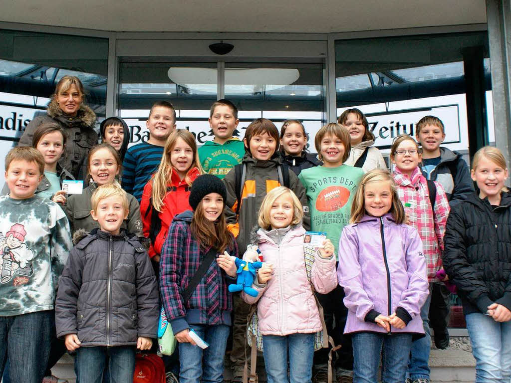 Die Klasse 4 der Ferdinand-Ruska-Schule aus Kappel-Grafenhausen mit ihrer Lehrerin Frau Stader.