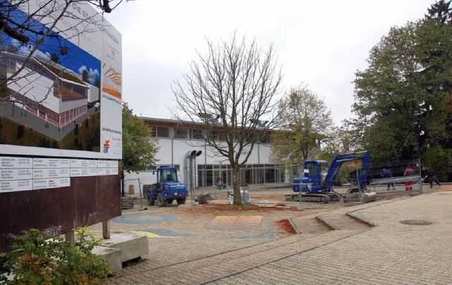 Die neue Sporthalle in Lffingen, die ...e Projekt der vergangenen zwei Jahre.   | Foto: Martin Wunderle