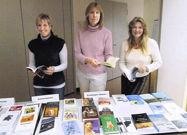 Bcher und ihre Autoren:  Angelika Ame... Meinhardis aus Kssaberg (von links)   | Foto: Herbst