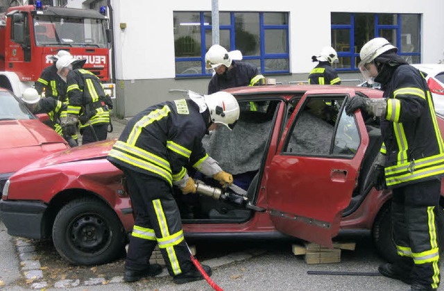 Bei der Kilbi-bung in Elzach probte d...reien von Personen aus einem Fahrzeug.  | Foto: Thomas Steimer