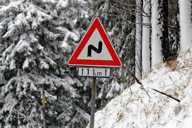 Schneefall berrascht Autofahrer in der Ortenau