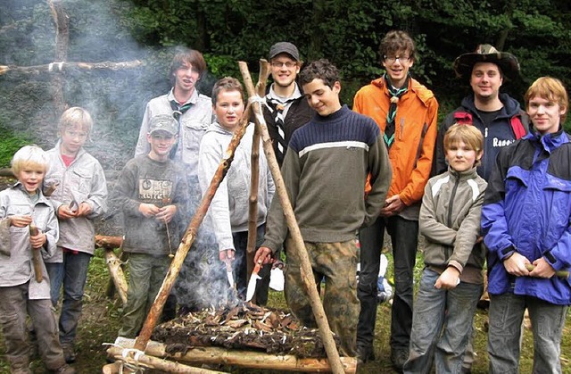 Die Waldlufer am Lagerfeuer   | Foto: Privat