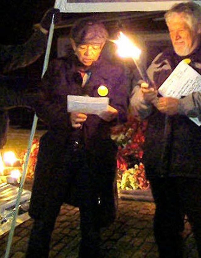 Barbara Biester (links) sprach bei der Demo im Namen des Denkmalschutzes.  | Foto: Nicole Mai