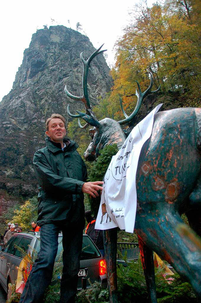 Der Breitnauer Brgermeister wscht dem Hirsch „gute Himmelfahrt“