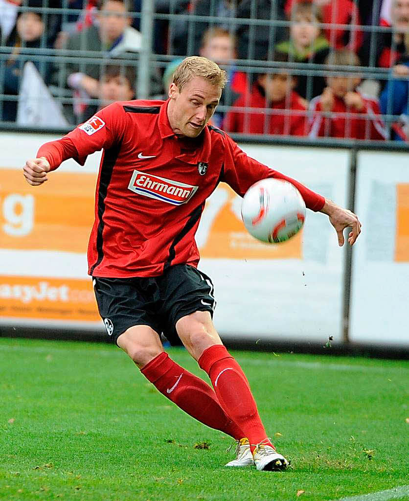 Der SC Freiburg siegt gegen Kaiserslautern 2:1.