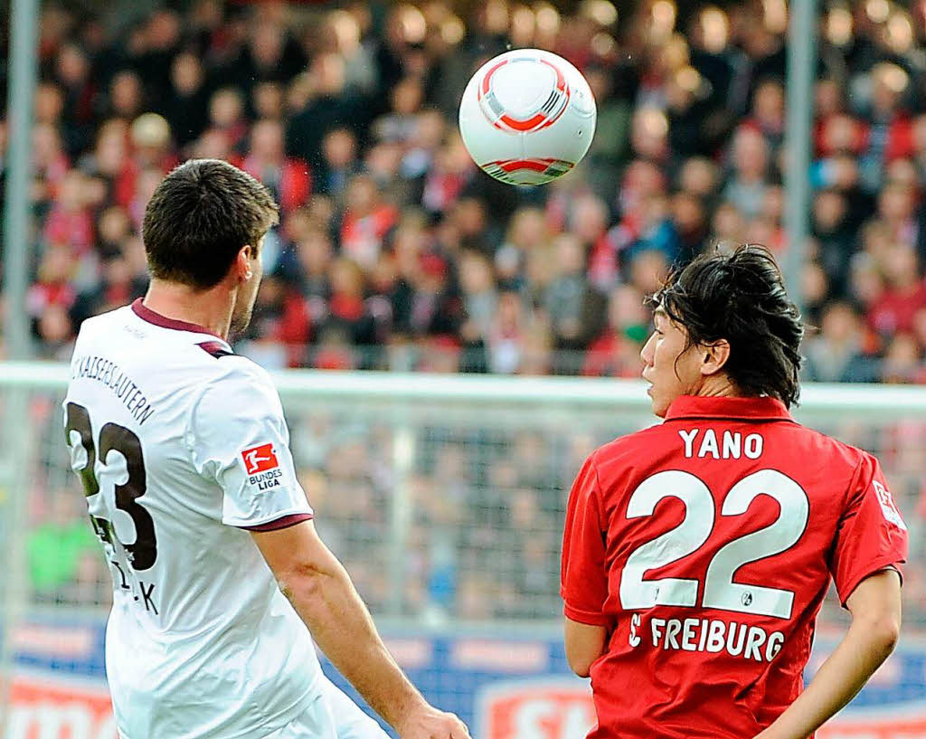 Der SC Freiburg siegt gegen Kaiserslautern 2:1.