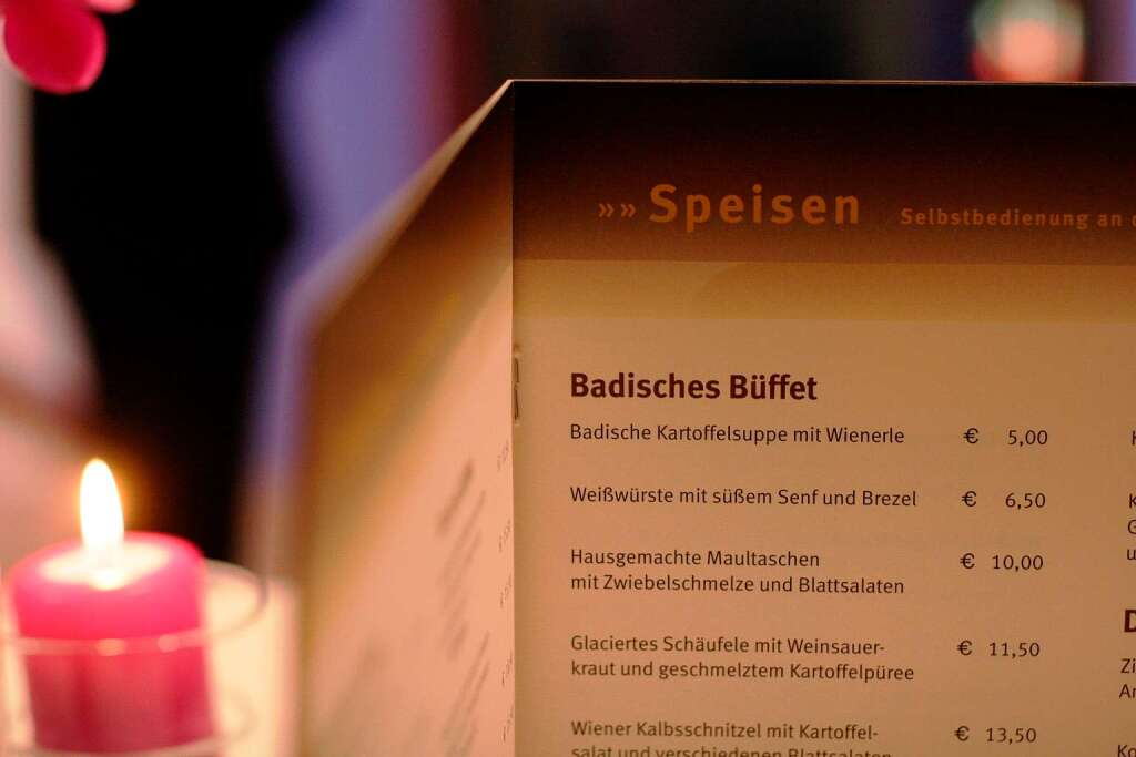 Edles Ambiente beim Freiburger Presseball 2010.