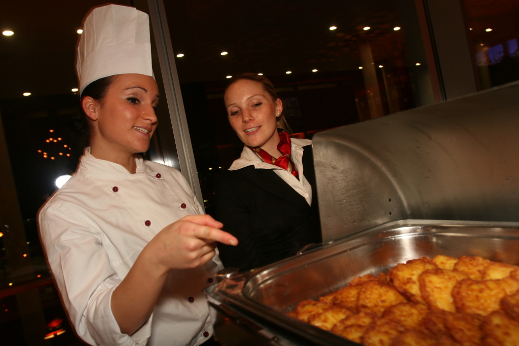 Edles Ambiente beim Freiburger Presseball 2010.