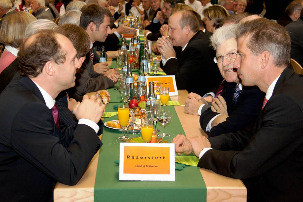 Landrat Tilman Bollacher, Landtagsabgeordneter Klaus Schüle und Altlandrat Bernhard Wütz Landrat Tilman Bollacher, Landtagsabgeordneter Klaus Schüle und Altlandrat Bernhard Wütz