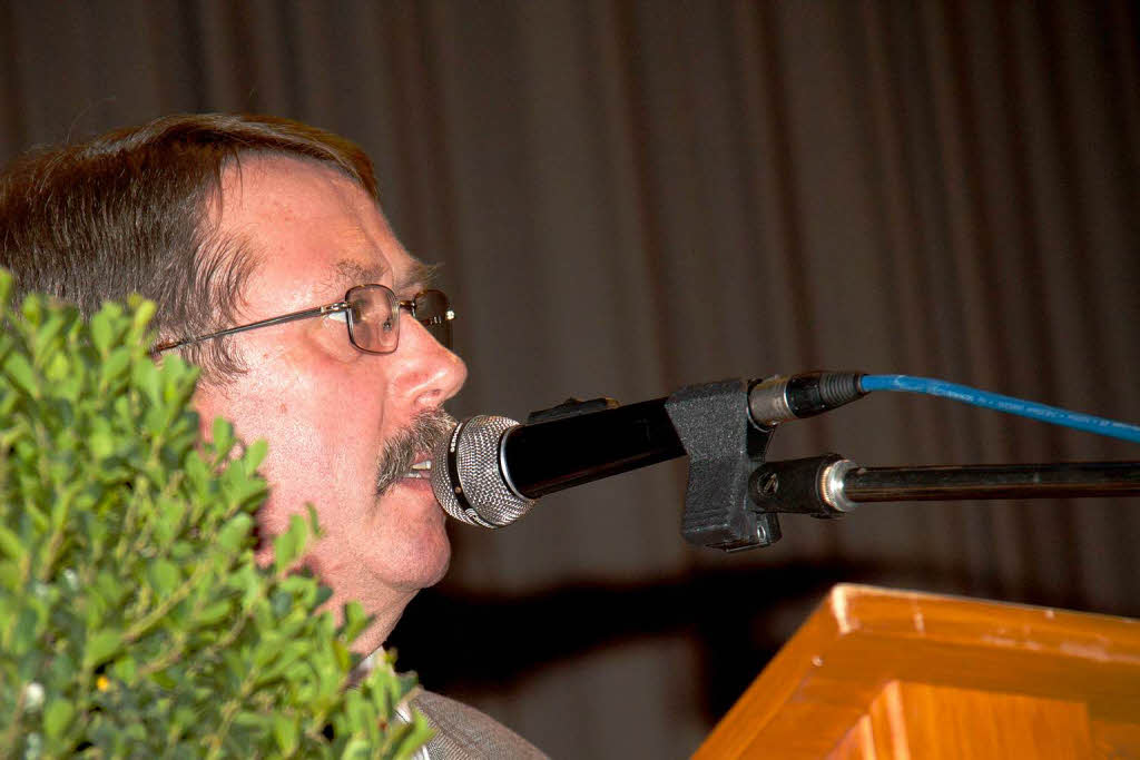 Bürgermeister Reiner Lippmann aus der Partnergemeinde Dörnthal Bürgermeister Reiner Lippmann aus der Partnergemeinde Dörnthal