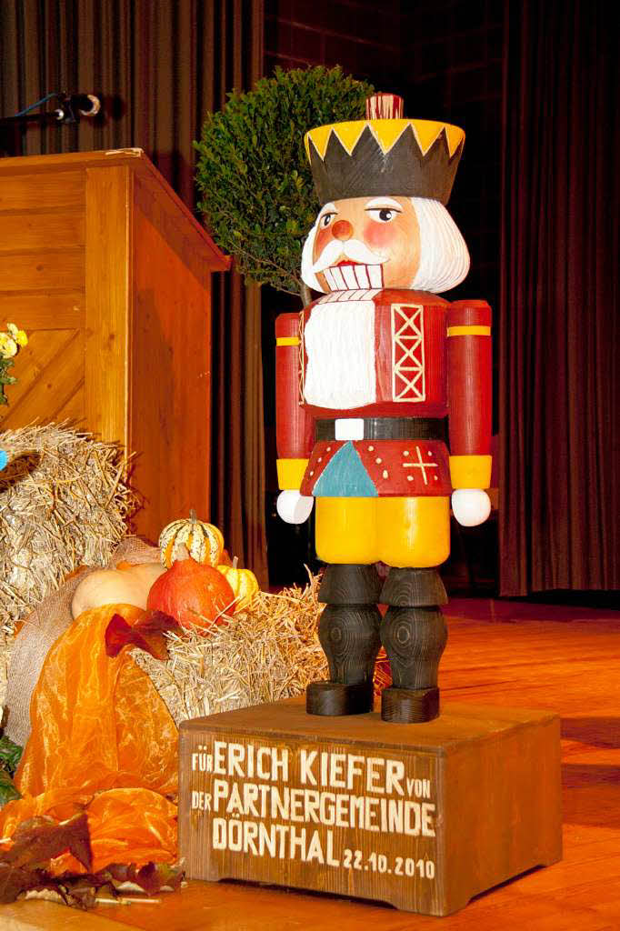 Gastgeschenk aus der Partnergemeinde Dörnthal Gastgeschenk aus der Partnergemeinde Dörnthal