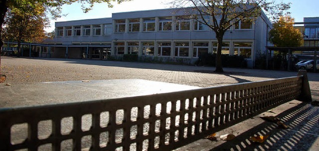 Harte Schatten bestimmen das aktuelle Bild an der Fritz-Boehle-Grundschule.  | Foto: marius alexander