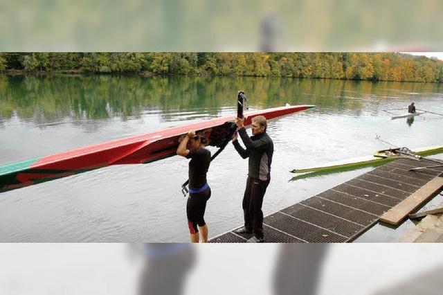 Ruderer gehen leistungsstark in Regatta