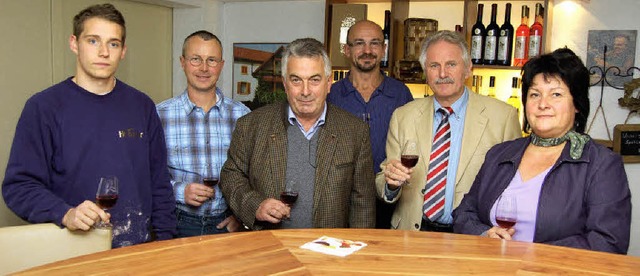 Die Buchholzer Winzer Matthias Heching...chenbach und Anita Schwehr-Schssele.   | Foto: Christian Ringwald