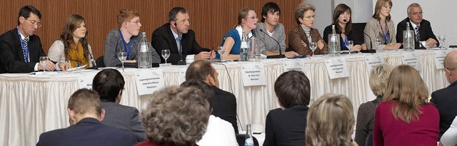 Jacqueline Matros und Andreas Woitzik ...Linksaussen Brgermeister Bruno Metz.   | Foto: Stadt Ettenheim