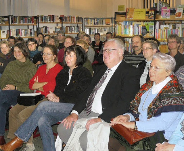 Gut besucht war die Lesung von Krimiau...orweiler in der Steinener Bibliothek.   | Foto: Privat