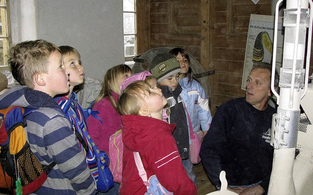 Sieh mal an, hier macht also Karl Gehr...esucher aus dem Kindergarten Prechtal.  | Foto: Kindergarten