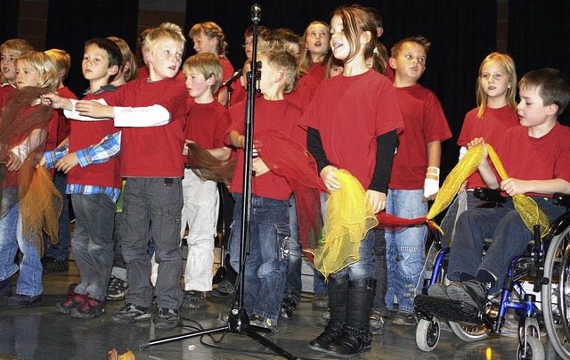 Den Anfang beim Herbstkonzert des Gers... Gesangvereins machte der Kinderchor.   | Foto: Gerd Sutter