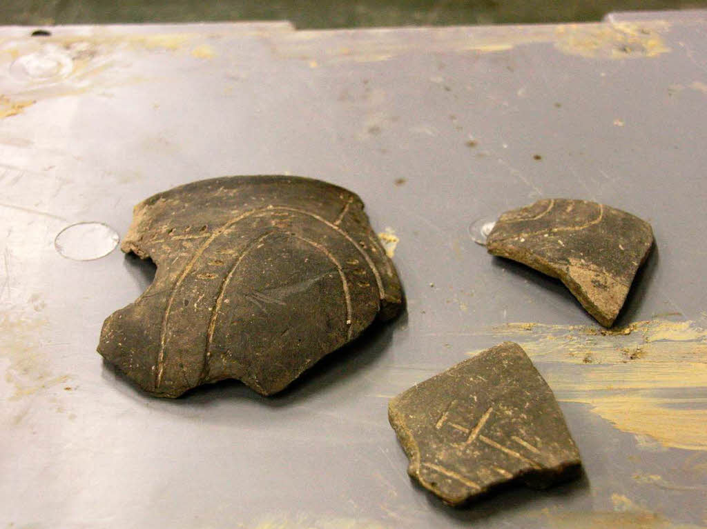 Keramikscherben mit Bandmuster, ca. 5000 v.Chr.