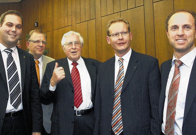 Der ehemalige Ministerprsident  Bernh...ter) und Tilman Bollacher (Landrat).    | Foto: Freudig