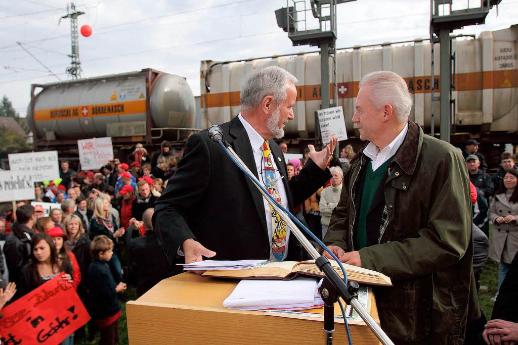 Herbolzheims Brgermeister Ernst Schilling, Bahn-Chef Rdiger Grube