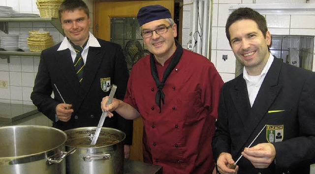 Hier schwingen Kche den Taktstock und...fried Rappenecker und Manuel Hringer.  | Foto: Thomas Steimer