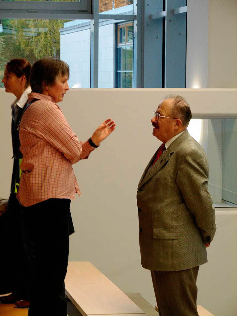 Ideengeber und Altstadtrat Fritz Isele (CDU) im Gesprch mit seiner frheren Kollegin Annette Heiler (SPD).