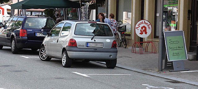 Parken in der Hauptstrae in Wehr bleibt ein Thema.   | Foto: Kerckhoff