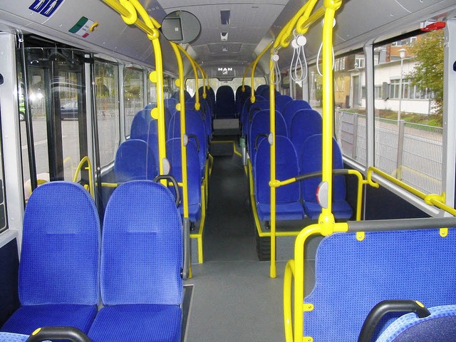 Die 14 Meter langen neuen Busse der Sdbadenbus bieten 30 zustzliche Pltze.   | Foto: Privat