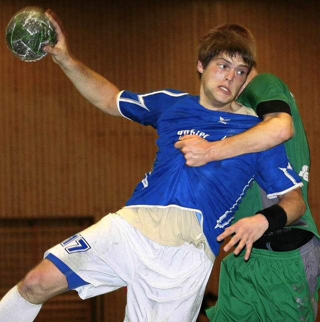 HandballFriesenheim vs. SchutterzellJannick Woelfle (Friesenheim #17 )  | Foto: Peter Aukthun-Grmer