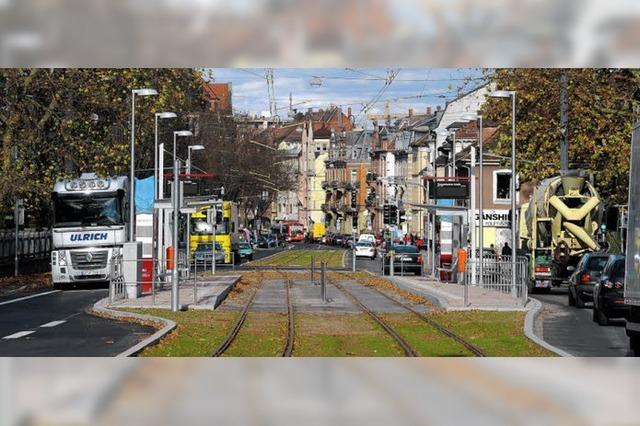 Bahn frei fr das Erffnungsfest