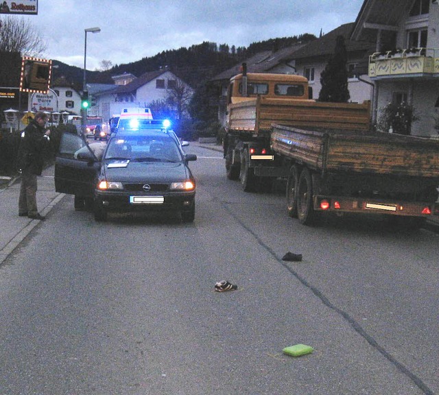 Wie hier in Winden: Kinder verhalten s...ausschauend und langsam genug fahren.   | Foto: Polizei