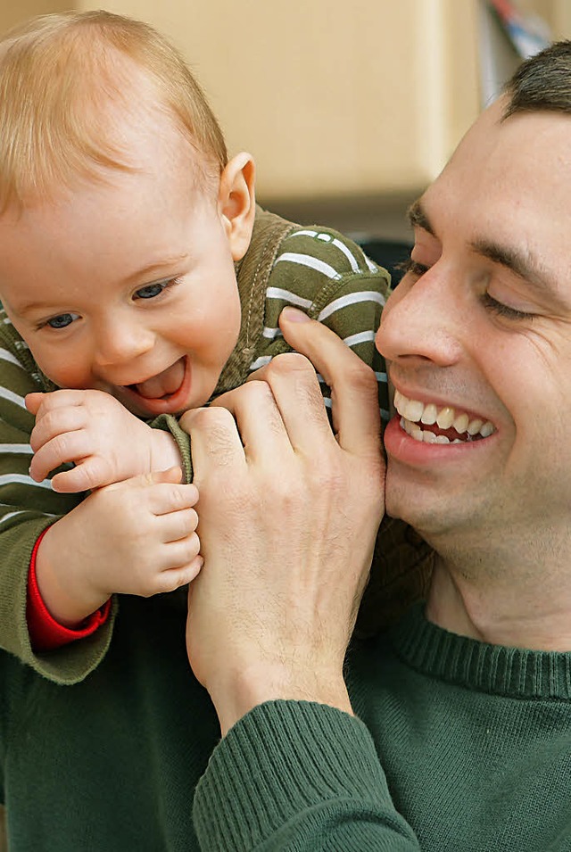 Ein Zuhause hat das Kind auch beim getrennt lebenden Vater.   | Foto: dpa